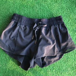 lulu lemon athletic “hottie hot” shorts